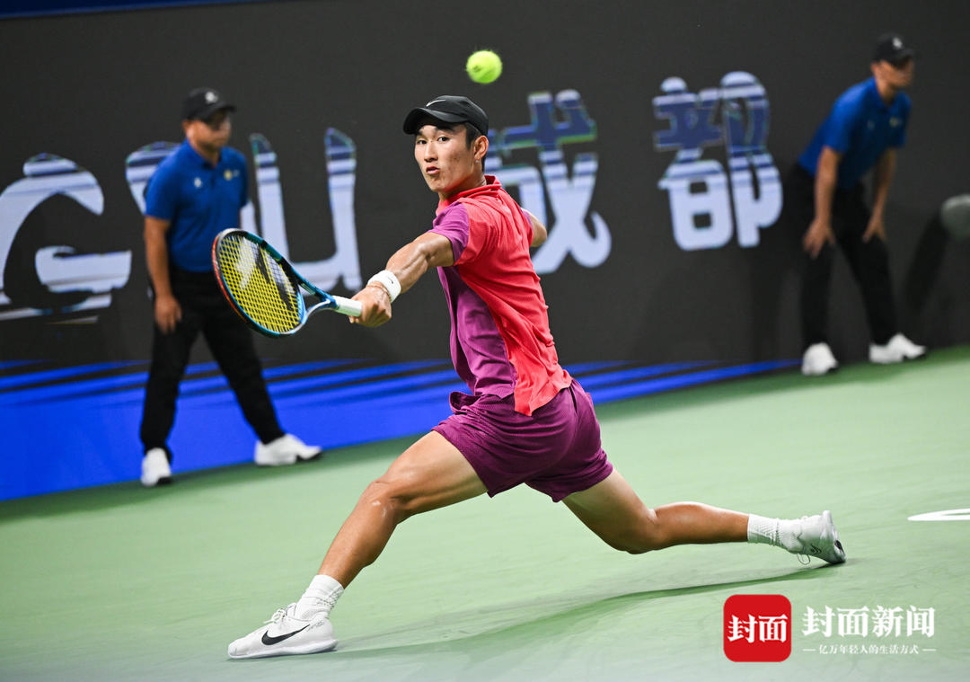 [乒乓球]世乒联冠军赛重庆站男单1／4决赛：梁靖崑VS费利克斯·勒布伦 集锦.